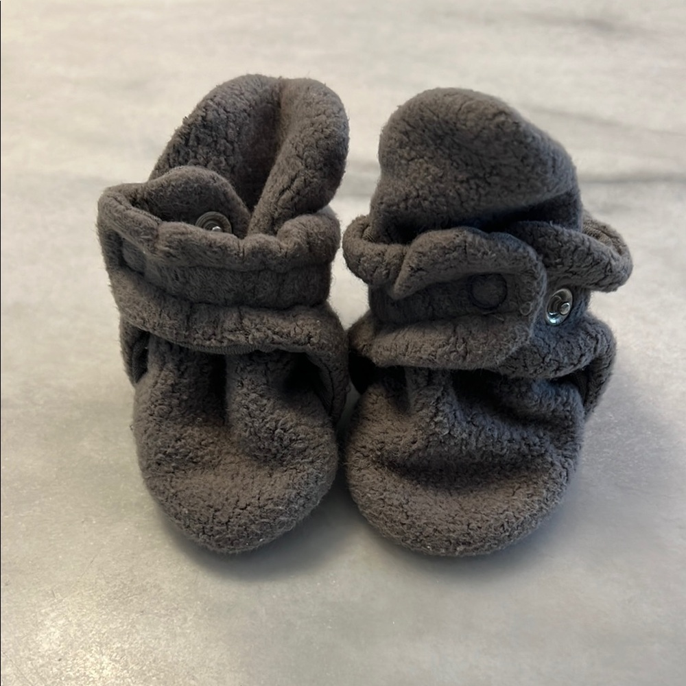 Cozy Gray Baby Zutano Booties